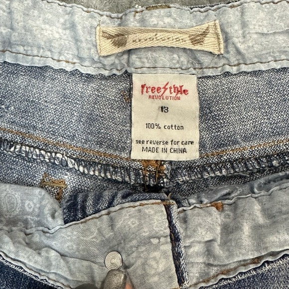 Freestyle Revolution Women's 13 Denim Shorts Micro Mini Cutoff Distressed Y2K - Picture 9 of 11